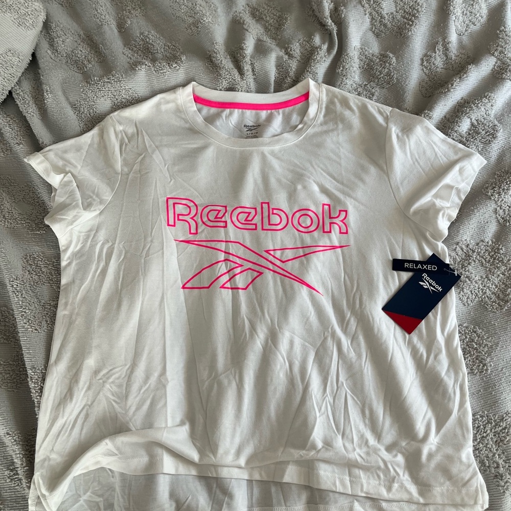 NWT Reebok Women’s White and Pink T-Shirt